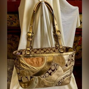 AUTHENTIC COACH LEATHER PATCHWORK SHOULDER BAG